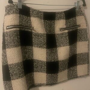 Forever 21 Black and Cream Checkered Mini Skirt
